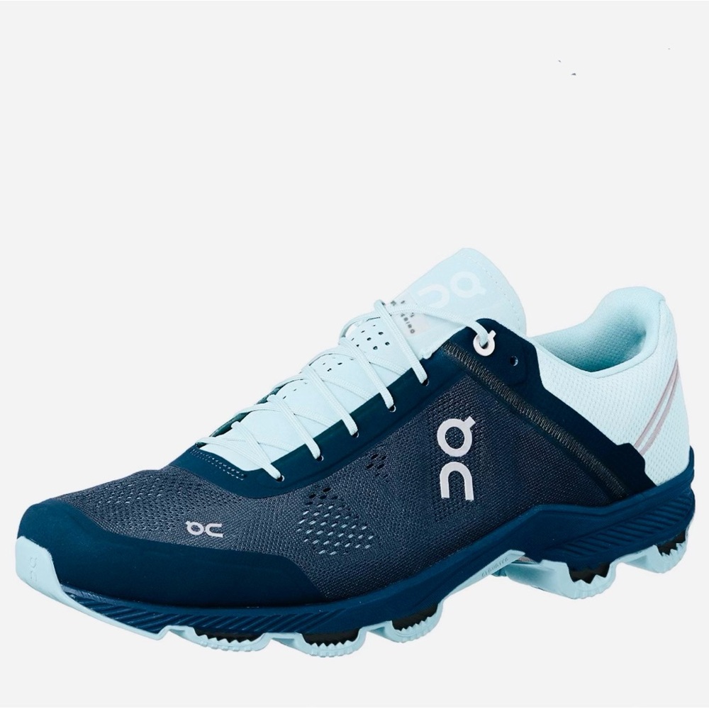 On Running Cloudsurfer NWOT 7 Men’s Navy Light Blue Running Shoe Sneaker Shoe